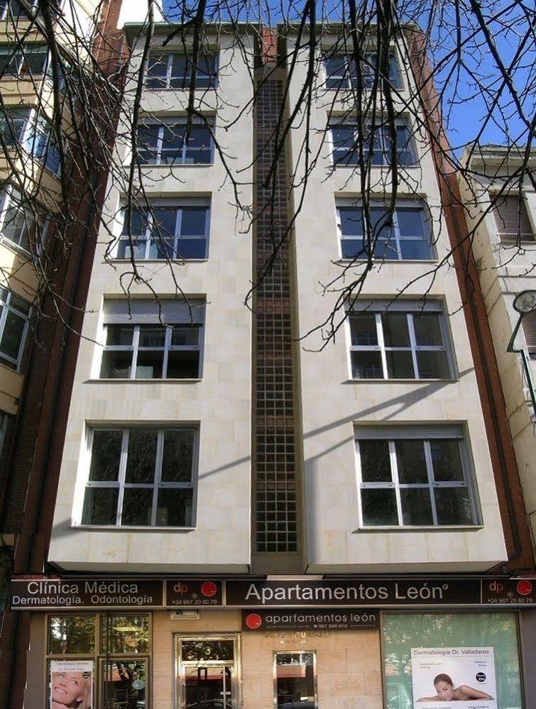 Apartamentos León Exteriör bild